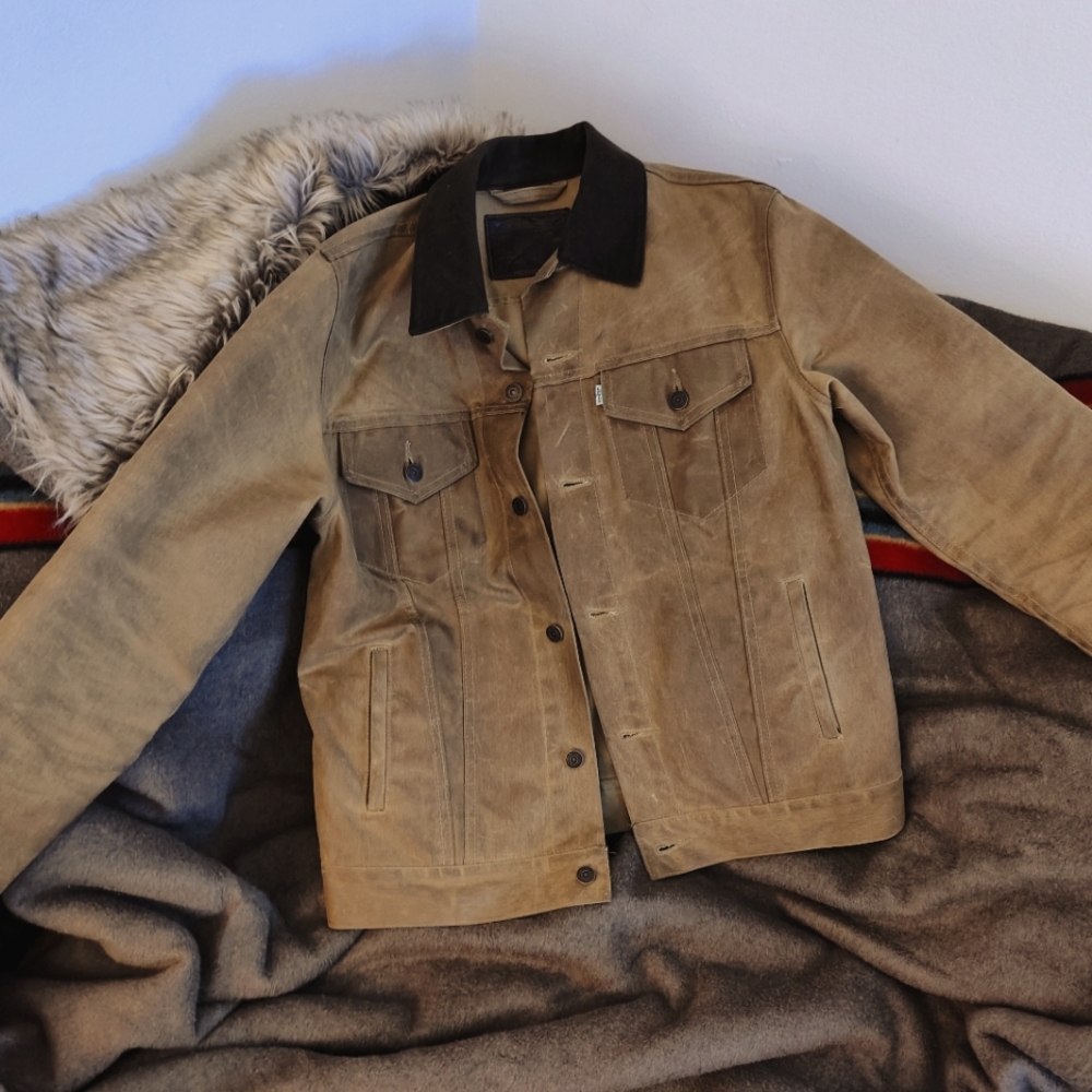 Filson x Levi's Trucker Jacket (Size L)